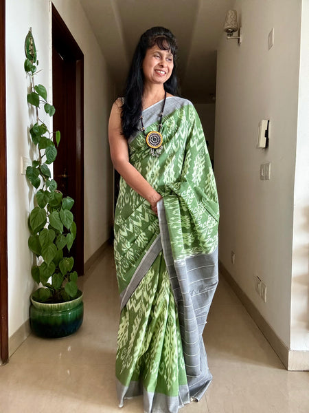 Woven Ikkat Pochampally Cotton saree