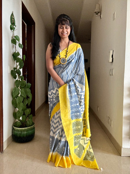 Woven Ikkat Pochampally Cotton saree