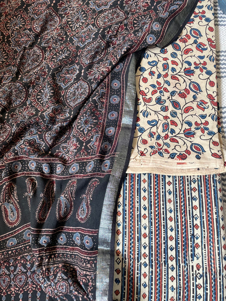 3 piece set - AJRAKH HANDCRAFTED COTTON SUIT SET