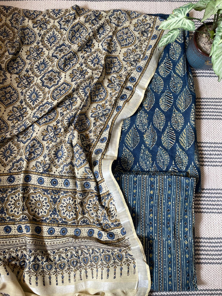 3 piece set - AJRAKH HANDCRAFTED COTTON SUIT SET