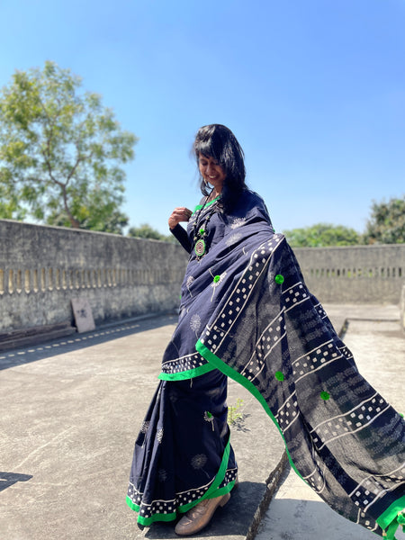Dabu Mul cotton hand block printed saree with Green fabric facing and embroidery