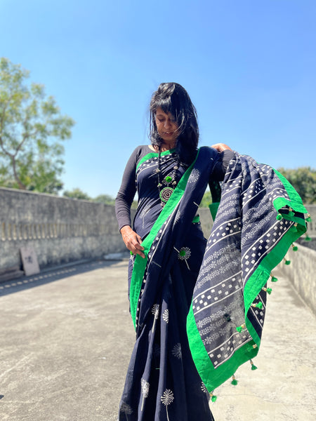 Dabu Mul cotton hand block printed saree with Green fabric facing and embroidery