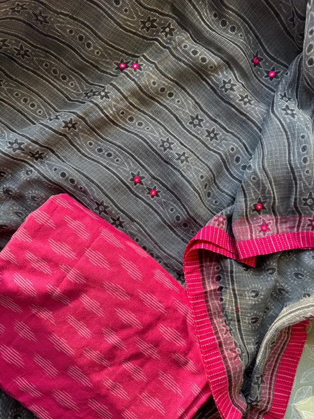 Embroidered pallu & patchwork border- kota doria saree
