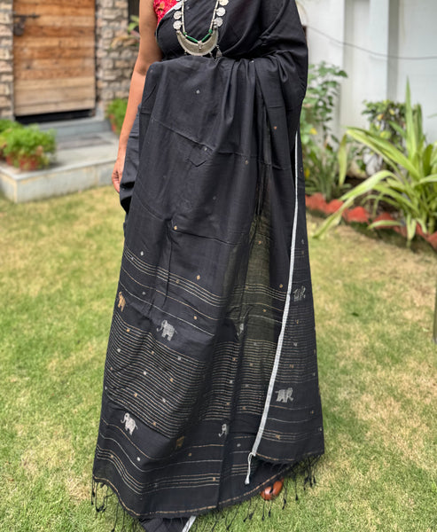 ताना-बाना- Cotton Handwoven Jamdani Saree with Elephant Buta - Pure Black