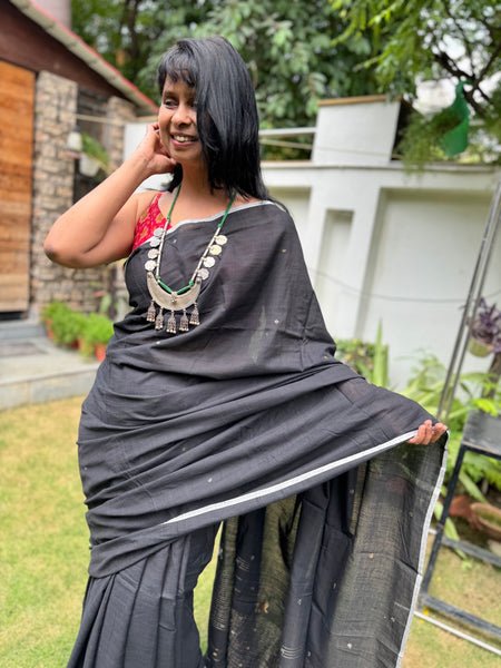 ताना-बाना- Cotton Handwoven Jamdani Saree with Elephant Buta - Pure Black