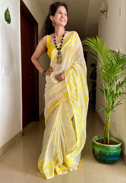 ताना-बाना-Handloom Dhakai Jamdani Saree - Bright yellow
