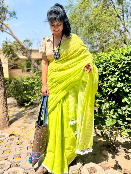 Albeli - jacquard buta cotton saree