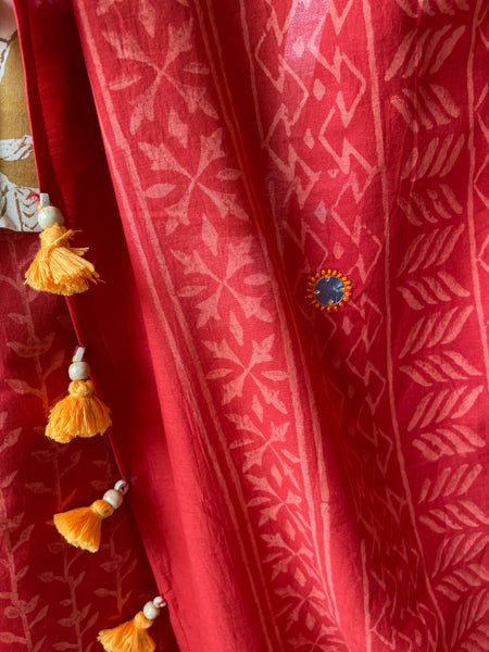 Embroidered Pallu, Mul cotton hand block printed saree