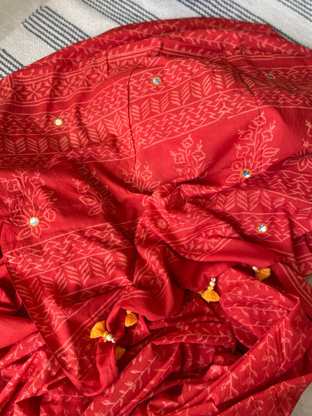 Embroidered Pallu, Mul cotton hand block printed saree