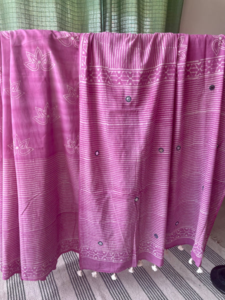 Embroidered Pallu, Mul cotton hand block printed saree