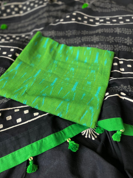 Dabu Mul cotton hand block printed saree with Green fabric facing and embroidery