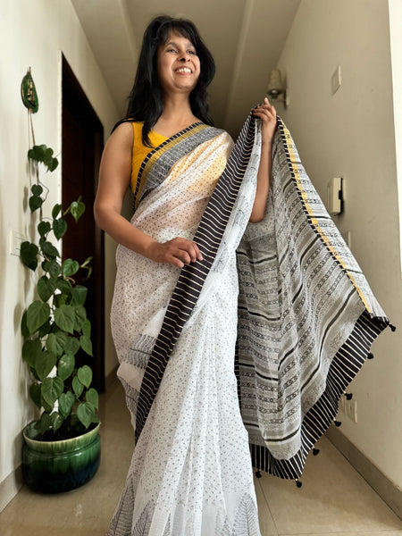 kota doria cotton saree with patchwork border - Lines