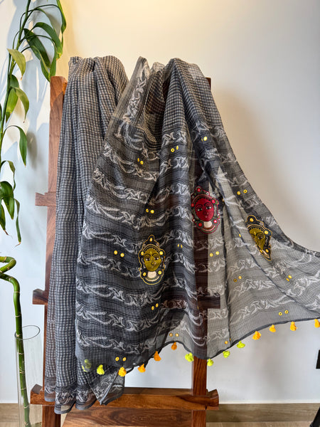 रंगमंच -kalamkari Patchwork Embroidered pallu - Dark grey kota Doria Saree