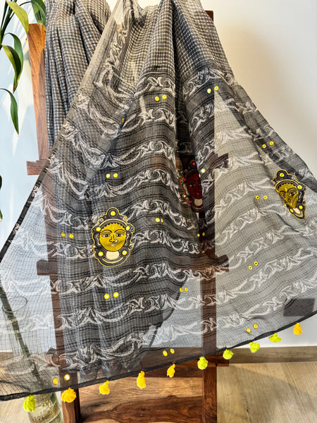 रंगमंच -kalamkari Patchwork Embroidered pallu - Dark grey kota Doria Saree