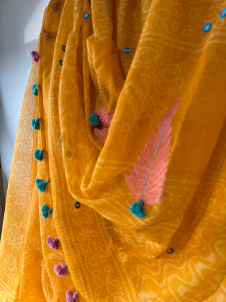 रंगमंच - Embroidered Pallu Kota Saree- Dark Yellow