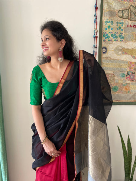 Handwoven Maheshwari Cotton Silk Saree with woven zari border