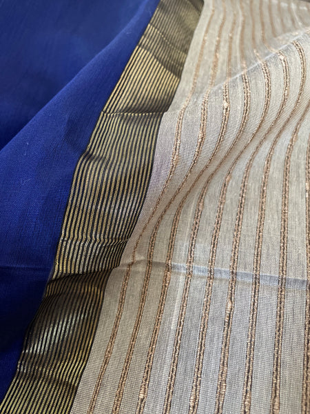 Handwoven Maheshwari Cotton Silk Saree with woven zari border