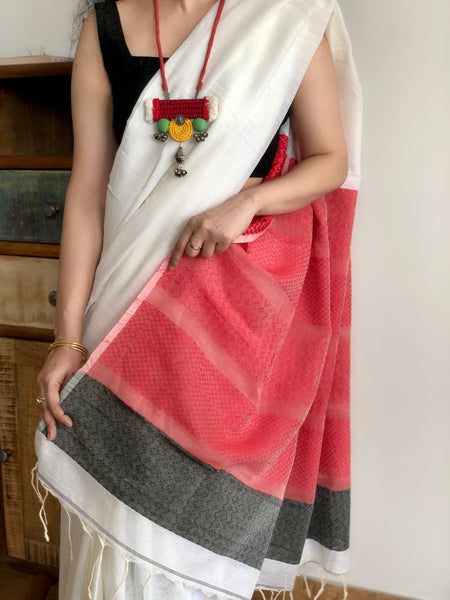 Nargis - Weaving Cotton white Saree