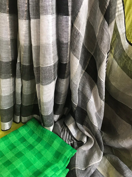 Handwoven linen black & white plaids saree