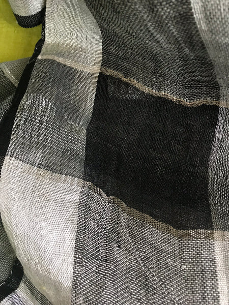 Handwoven linen black & white plaids saree