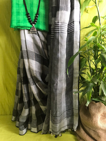 Handwoven linen black & white plaids saree