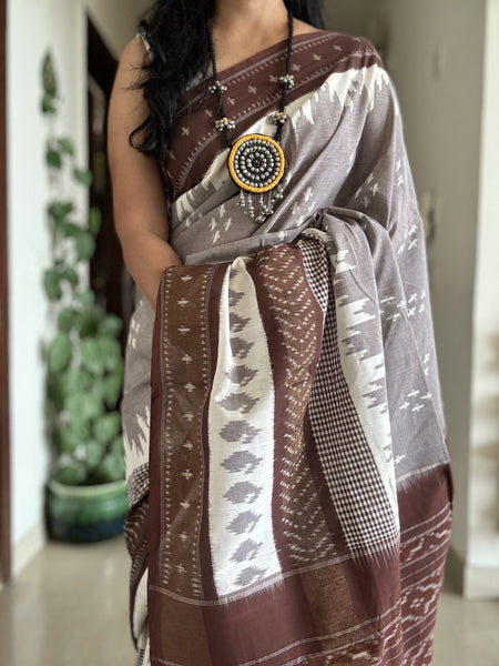 Woven Ikkat Pochampally Cotton saree