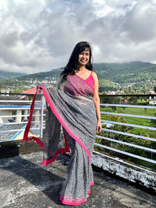Embroidered pallu & patchwork border- kota doria saree