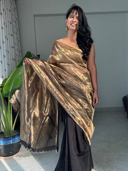 Shyama - Zari Chanderi Handwoven Saree
