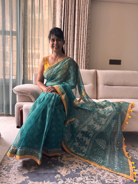 Embroidered pallu & patchwork inside border- kota doria saree