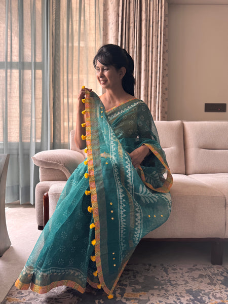 Embroidered pallu & patchwork inside border- kota doria saree