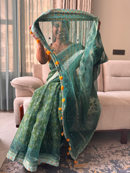 Embroidered pallu & patchwork inside border- kota doria saree