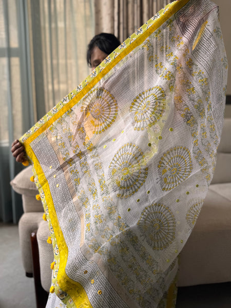Embroidered pallu & patchwork inside border- kota doria saree