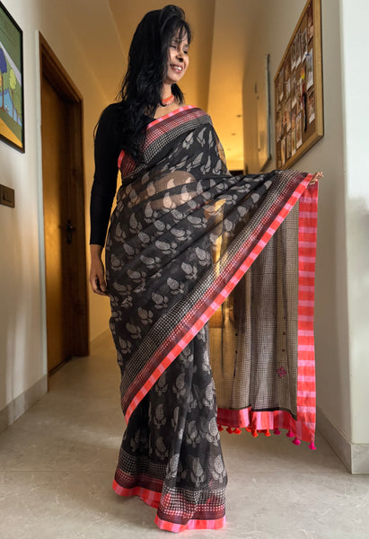 Embroidered pallu & patchwork border- kota doria saree
