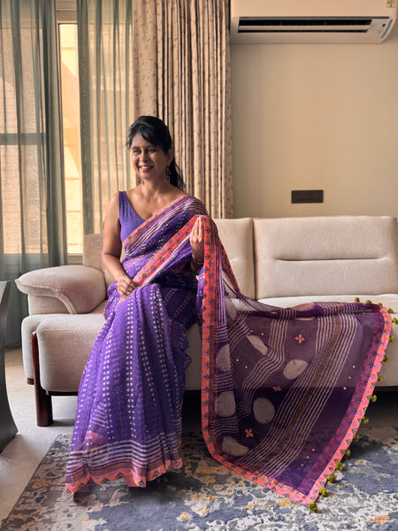 Embroidered pallu & patchwork inside border- kota doria saree