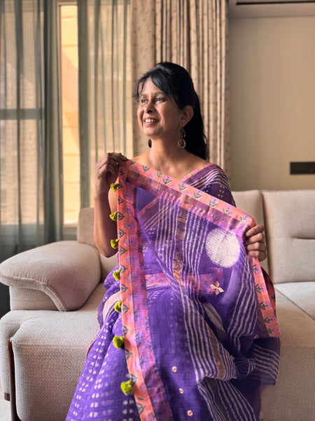 Embroidered pallu & patchwork inside border- kota doria saree
