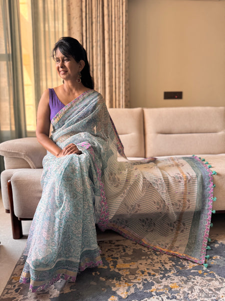 Embroidered pallu & patchwork inside border- kota doria saree