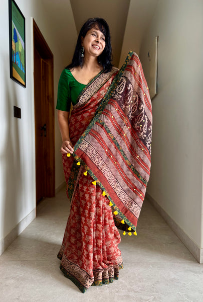 Embroidered pallu & patchwork border- kota doria saree