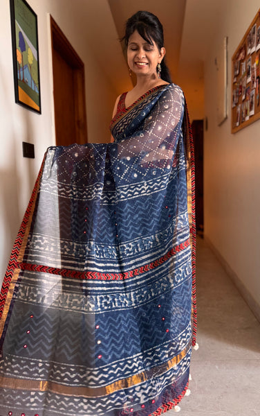 Best Seller Indigo -Embroidered pallu & patchwork inner border- kota doria saree - Lines BORDER