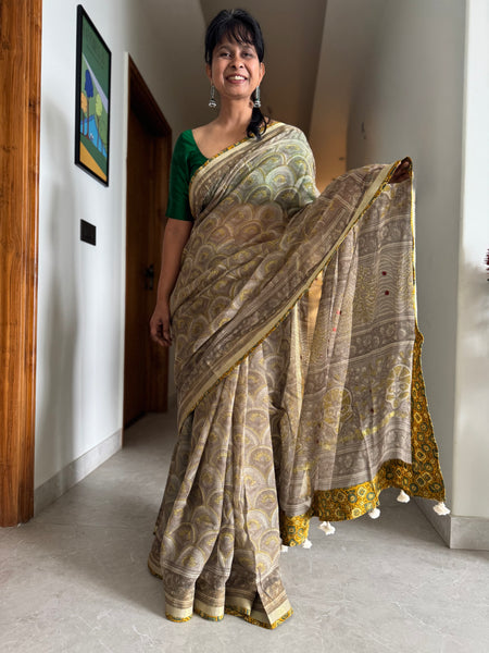 Embroidered pallu & patchwork border- kota doria saree