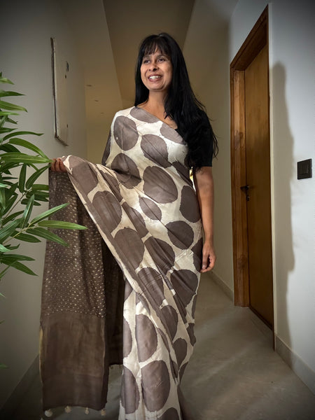 vasundhra - Modal Silk hand handblock printed saree with zari pallu