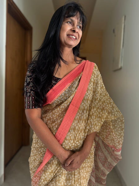 Embroidered pallu & patchwork border- kota doria saree