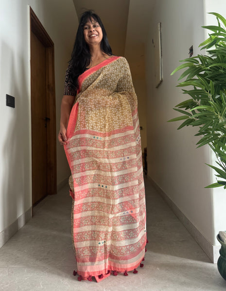 Embroidered pallu & patchwork border- kota doria saree