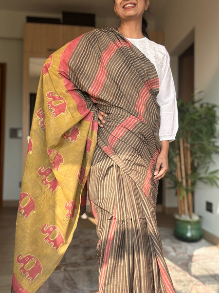 Anar Rang - Cotton block printed saree