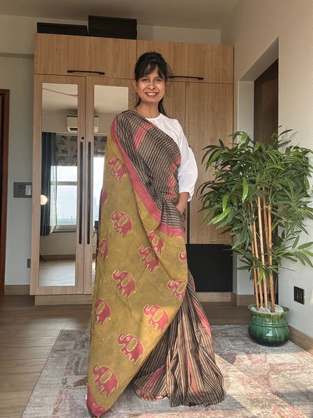 Anar Rang - Cotton block printed saree
