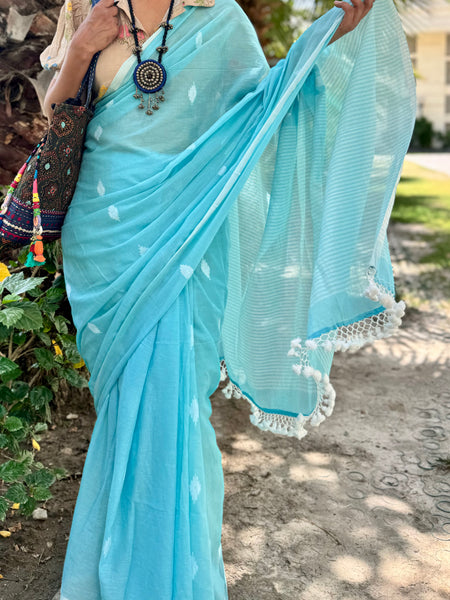 Neela- jacquard buta cotton saree