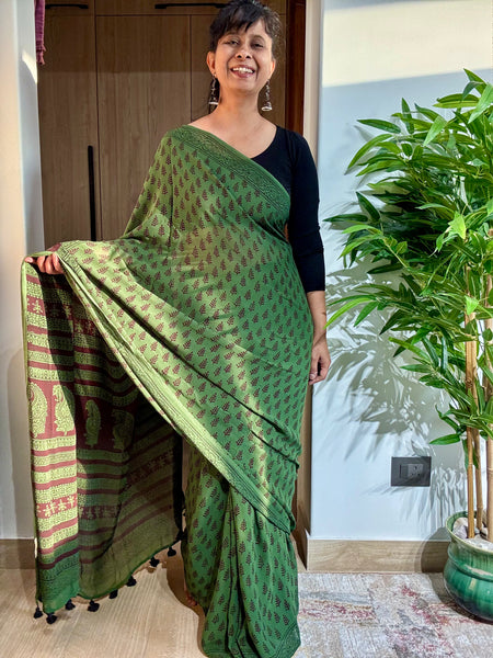 Bagh Naturally Dyed Georgette Saree - Green