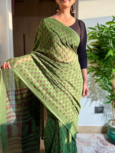 Bagh Naturally Dyed Georgette Saree - Green