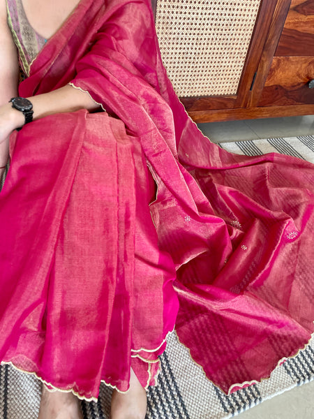 Tissue Chanderi Handwoven Saree - Booti pallu