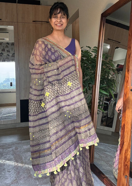 Embroidered pallu & patchwork inside border- kota doria saree