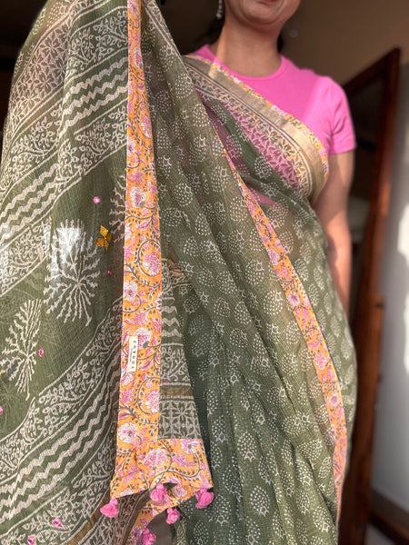 Embroidered pallu & patchwork inside border- kota doria saree
